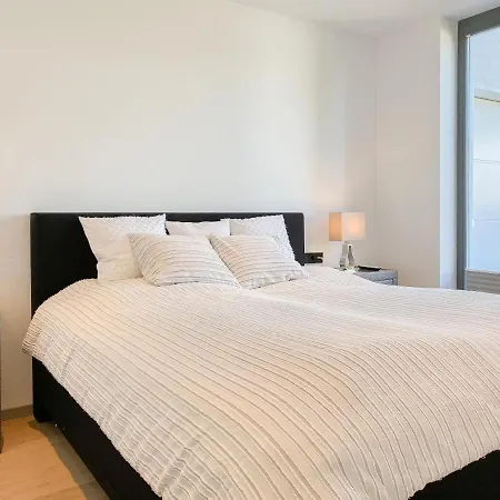 Exklusivurlauben In Mit Großen Garten Und Schöner Südterrasse, 2 Sz Und 2 Bäder * Timmendorfer Strand